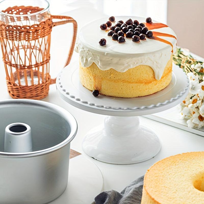 Removable Bottom Round Aluminum Cake Pan for Chiffon Cakes - HomeGoods Lima